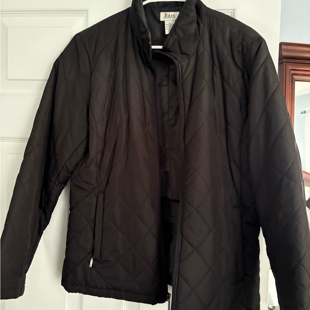 Bass Women’s  Black Quilted Puffer Jacket